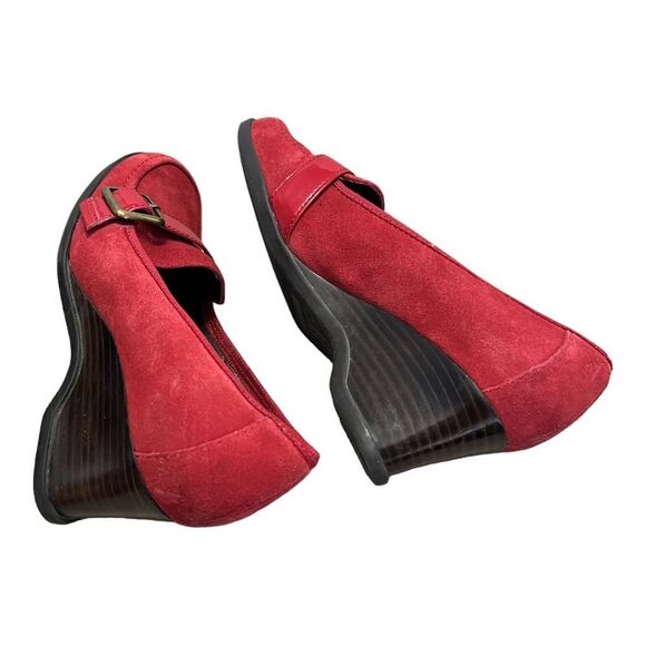 Easy spirit red sueded leather wedge loafers size 8.5 - Picture 5 of 10